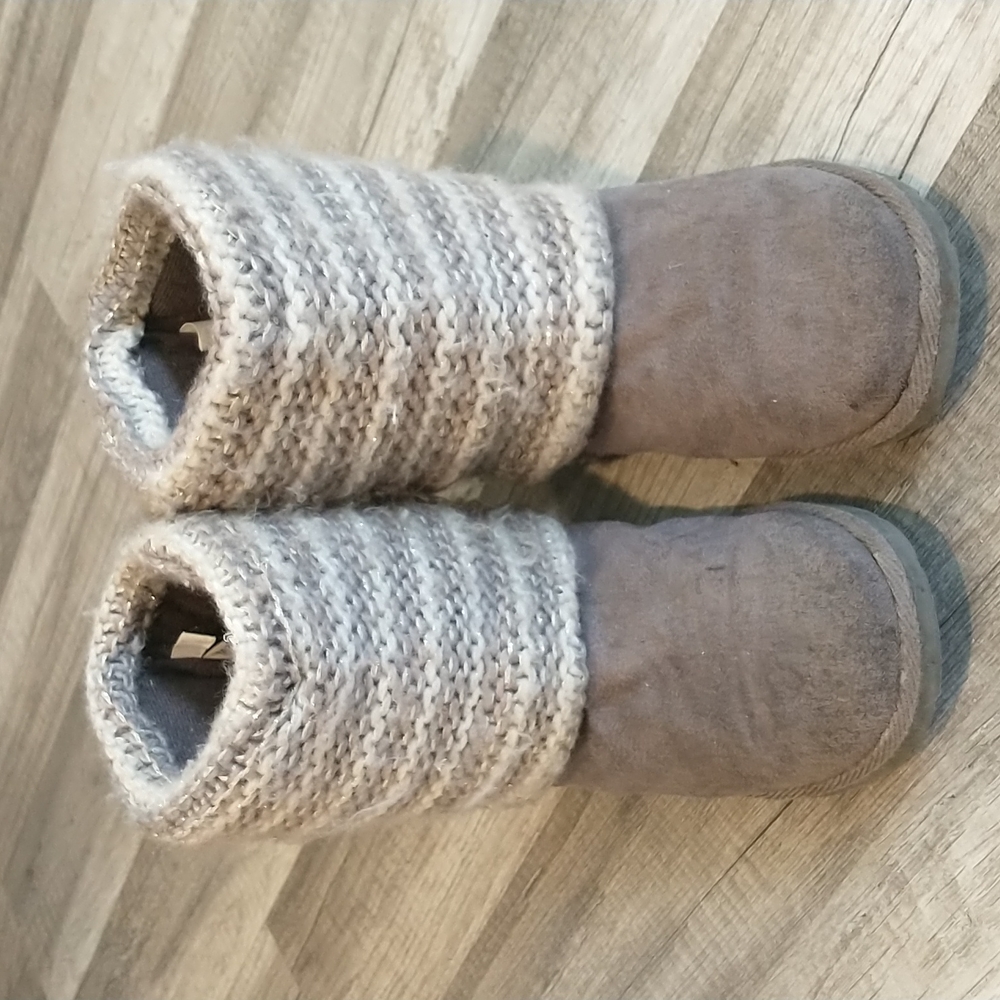 Arizona jean gray knit boots girls size1